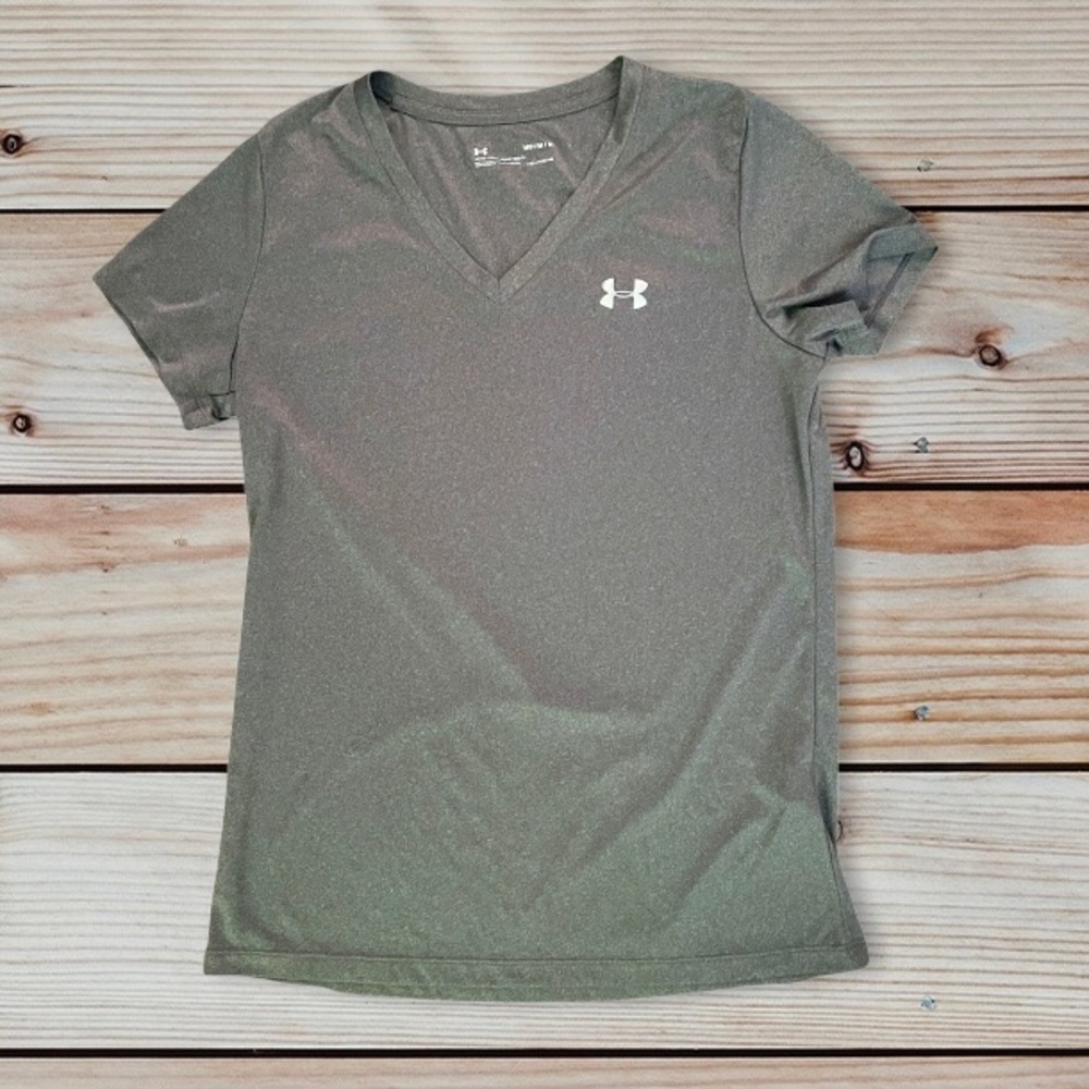 Women’s underarmor shirt
